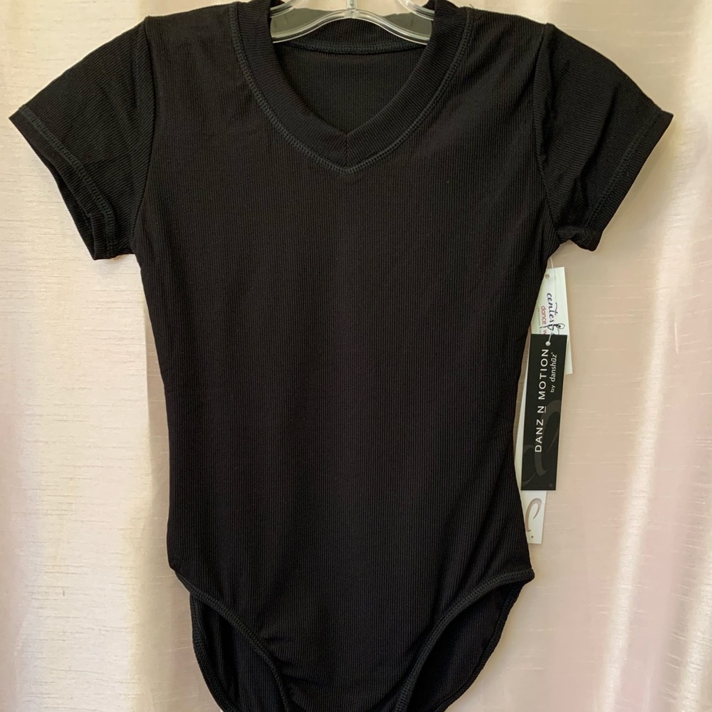 DANZNMOTION Girls Ribbed V-Neck Leotard BLACK